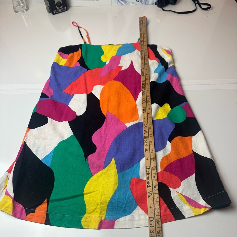 Linen Blend Abstract Art Mini Dress | 55% Linen · Dopamine Summer / Resort Core - Picture 6 of 10
